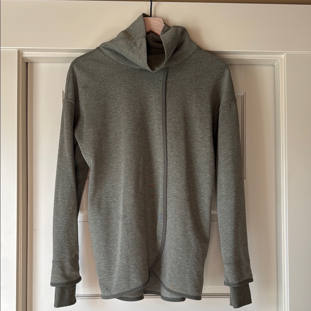 Nike Green Sweatshirt with Turtleneck